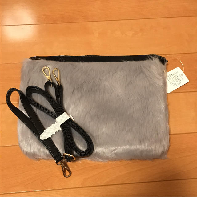 CECIL McBEE(セシルマクビー)のCECIL McBEE ファーバッグ レディースのバッグ(ショルダーバッグ)の商品写真