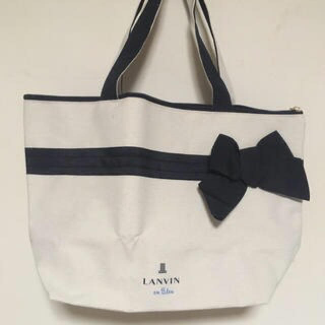 LANVIN en Bleu(ランバンオンブルー)のLANVINトートバッグ レディースのバッグ(ハンドバッグ)の商品写真