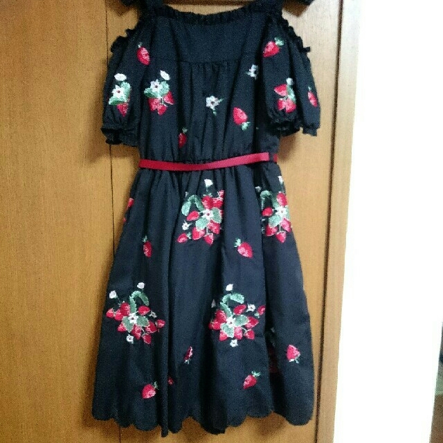 Ank Rouge Ank ストロベリー刺繍ワンピの通販 By アンクルージュならラクマ Ank Rouge Ank ストロベリー刺繍ワンピの通販 By アンクルージュならラクマ