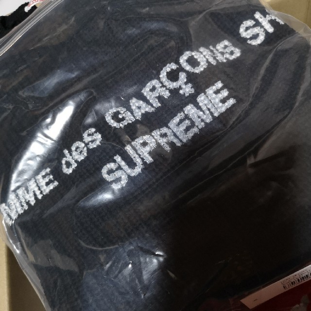 Supreme(シュプリーム)のＭ Supreme×COMME des GARCONS セーター メンズのトップス(ニット/セーター)の商品写真