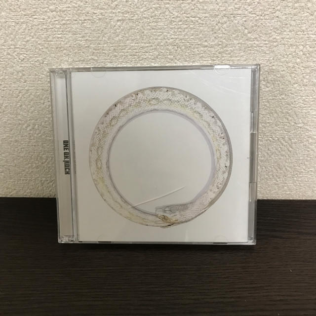 ONE OK ROCK(ワンオクロック)のONE OK ROCK 完全感覚Dreamer 初回盤 エンタメ/ホビーのCD(ポップス/ロック(邦楽))の商品写真