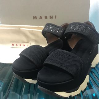 専門ショップ ☆未使用品☆MARNI マルニ サイズ39 ベルトデザイン