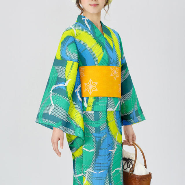 新品 未着用 Tokyo135° オリジナル浴衣「渦巻き」 グリーン系 レディースの水着/浴衣(浴衣)の商品写真