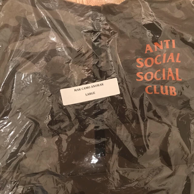 Supreme(シュプリーム)のANTI SOCIAL SOCIAL CLUB Mak Camo Anorak メンズのトップス(パーカー)の商品写真