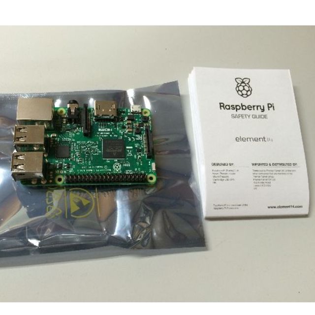 Raspberry Pi 3 Model B新品未開封 +32GB SD♪