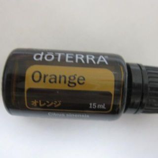 ドテラ　オレンジ　15ml　48%OFF(アロマオイル)