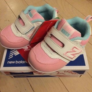 ニューバランス(New Balance)の新品 ニューバランス 13cm スニーカー ピンク 水色 ホワイト(スニーカー)