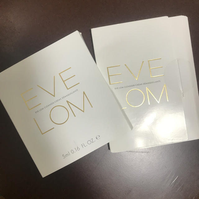 Sephora(セフォラ)のイヴロム EVELOM クレンザー サンプルサイズ モスリンクロス コスメ/美容のキット/セット(サンプル/トライアルキット)の商品写真