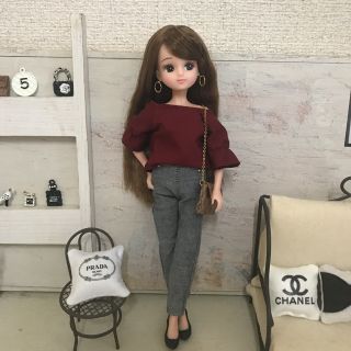 ニコリンゴ様専用♡リカちゃん服ボルドー袖ギャザートップス＆グレーテーパードパンツ(その他)