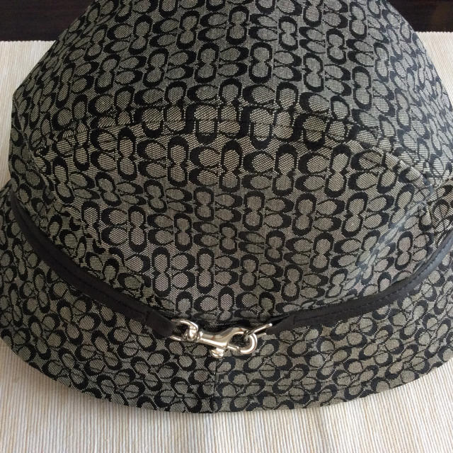COACH(コーチ)のCOACH ハット✳︎ サイズ M/L 正規品 レディースの帽子(ハット)の商品写真