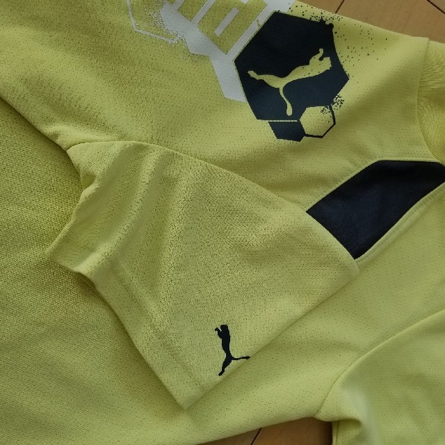 PUMA(プーマ)の140㎝☆PUMA半袖シャツ キッズ/ベビー/マタニティのキッズ服男の子用(90cm~)(Tシャツ/カットソー)の商品写真