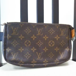 ルイヴィトン(LOUIS VUITTON)のLouis Vuitton　ルイヴィトン ポーチ セカンドバッグ(クラッチバッグ)