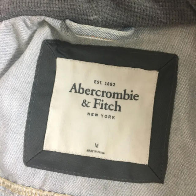 Abercrombie&Fitch(アバクロンビーアンドフィッチ)のアバクロ Gジャン レディースのジャケット/アウター(Gジャン/デニムジャケット)の商品写真