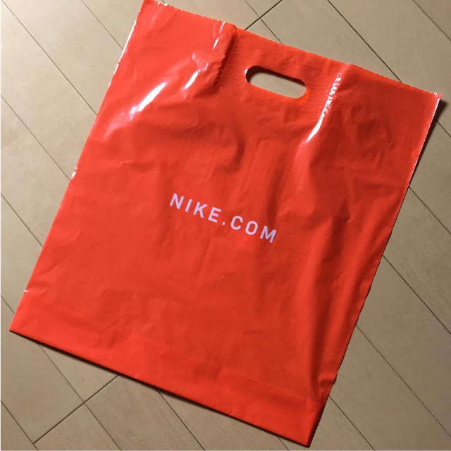 NIKE(ナイキ)のNIKE ショップ袋 レディースのバッグ(ショップ袋)の商品写真