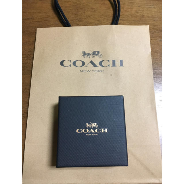 COACH(コーチ)の未使用 コーチ ゴールドピアス  メンズのアクセサリー(ピアス(両耳用))の商品写真