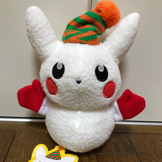 ポケモンセンター ピカチュウ 雪だるま ぬいぐるみ | フリマアプリ ラクマ