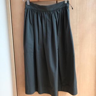 ザラ(ZARA)のモスグリーン 膝下丈スカート(ロングスカート)