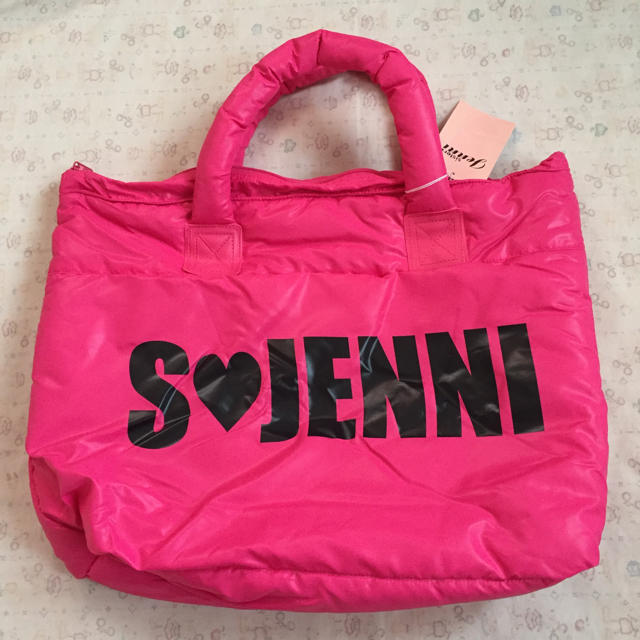 JENNI(ジェニィ)のJENNI★ナイロントートバッグ キッズ/ベビー/マタニティのこども用バッグ(トートバッグ)の商品写真