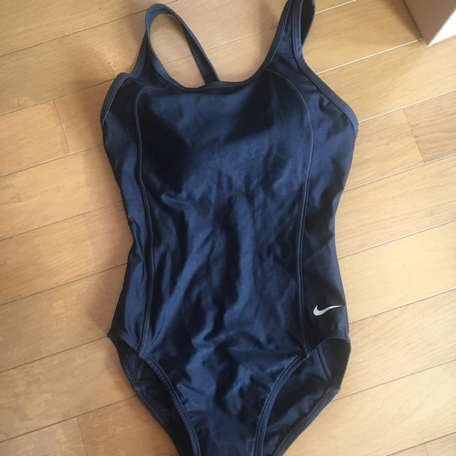 NIKE(ナイキ)のNIKE 水着 スポーツ 値下げ レディースの水着/浴衣(水着)の商品写真