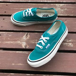 ヴァンズ(VANS)の美品23VANS AUTHENTIC 44DXヴァンズ オーセンティックW338(スニーカー)