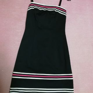 セシルマクビー(CECIL McBEE)の新品未使用★セシルマクビー★マルチカラータイト高級ワンピース★(ひざ丈ワンピース)