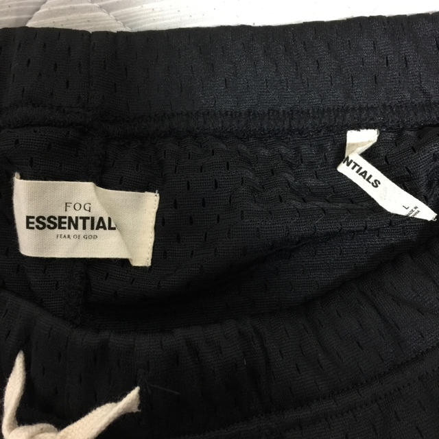 FEAR OF GOD(フィアオブゴッド)のFog essentials mesh short サイズ L ブラック メンズのパンツ(ショートパンツ)の商品写真