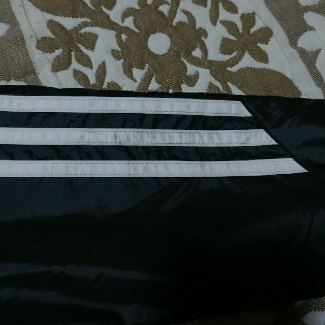 adidas(アディダス)のadidas　キッズ　130㎝ キッズ/ベビー/マタニティのキッズ服男の子用(90cm~)(ジャケット/上着)の商品写真