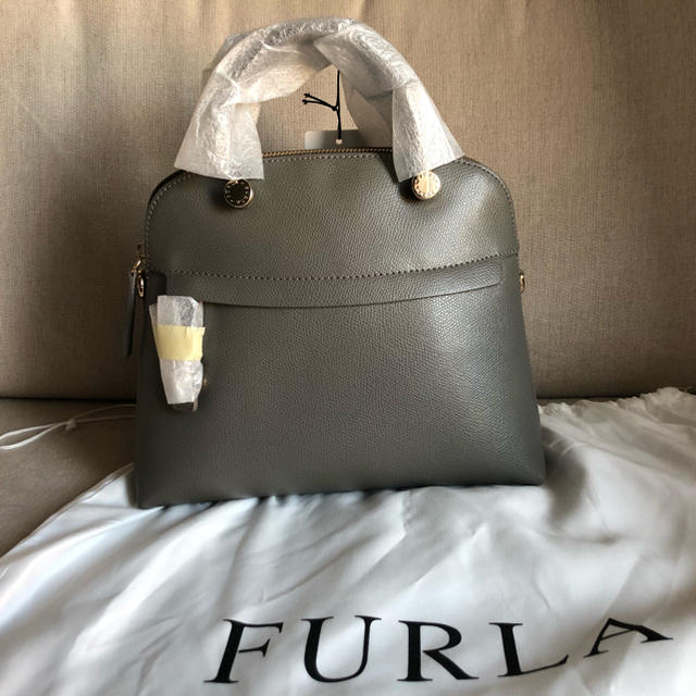 バッグ新品★FURLA★パイパー★黒★S