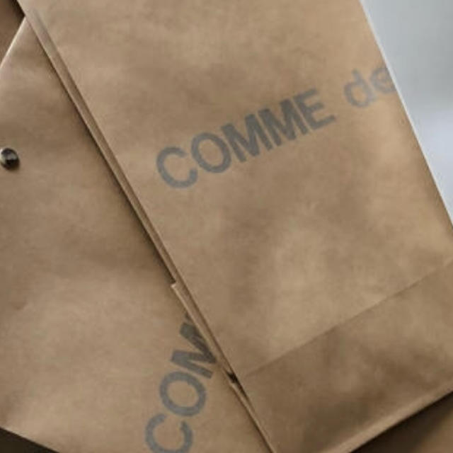 COMME des GARCONS(コムデギャルソン)の◼️コムデギャルソン 紙袋   未使用品 レディースのバッグ(ショップ袋)の商品写真