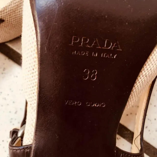 PRADA(プラダ)の【PRADA】ヒール✳︎パンプス✳︎23.5㎝ レディースの靴/シューズ(ハイヒール/パンプス)の商品写真