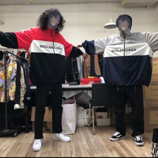 BALENCIAGA - BOOLENCIAGA オーバーサイズジャージの通販 by BALENCIAGA - BOOLENCIAGA オーバーサイズジャージの通販 by