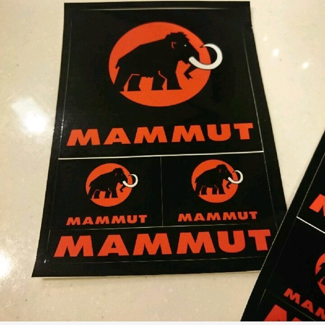 Mammut(マムート)の1枚550円10枚4800円 新品 マムート  ポストカード ステッカー スポーツ/アウトドアのアウトドア(登山用品)の商品写真