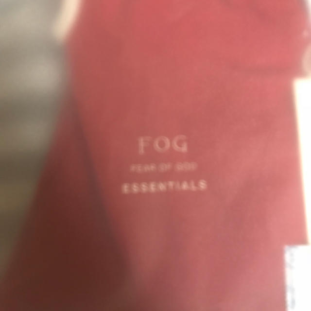 FEAR OF GOD(フィアオブゴッド)の 最安値 FOG essentials Sサイズ スウェットショーツ メンズのパンツ(ショートパンツ)の商品写真