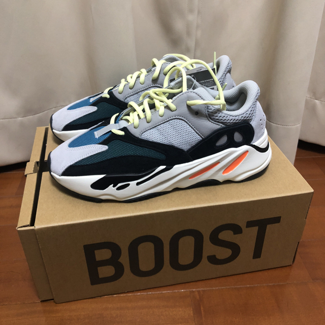 【27cm】ほぼ定価 yeezy boost 700