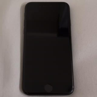 アイフォーン(iPhone)のiphone 7 32GB 本体 SIMロック解除済 中古美品 バッテリー新品(スマートフォン本体)
