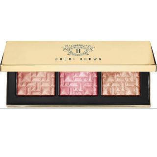 ボビイブラウン(BOBBI BROWN)のBOBBI BROWN ハイライティングトリオ 限定 チーク(チーク)