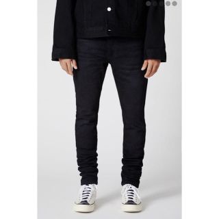 シュプリーム(Supreme)のEssentials Skinny Taper Jeans(デニム/ジーンズ)