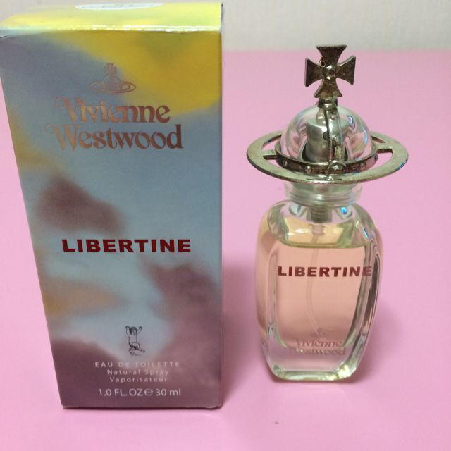 Vivienne Westwood(ヴィヴィアンウエストウッド)のvivienne★リバティン30ml コスメ/美容の香水(香水(女性用))の商品写真