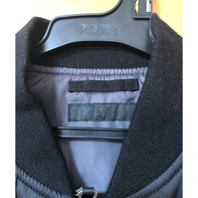 UNIQLO(ユニクロ)の【UNIQLO】メンズ ブルゾン ブラック Mサイズ メンズのジャケット/アウター(ブルゾン)の商品写真