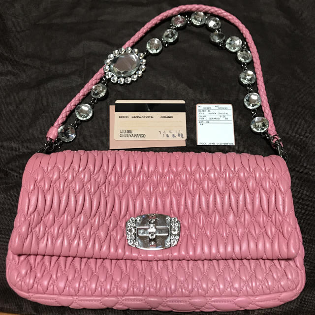お礼や感謝伝えるプチギフト miumiu きいろいとり様miumiuナッパクリスタル - ハンドバッグ お礼や感謝伝えるプチギフト miumiu きいろいとり様miumiuナッパクリスタル - ハンドバッグ