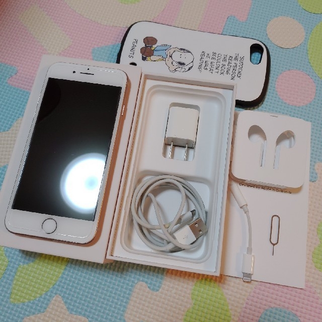 新品 iPhone8 64GB SIMフリー ゴールド おまけ付