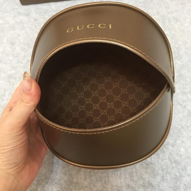 Gucci(グッチ)のMango様 GUCCI サングラスケース レディースのファッション小物(サングラス/メガネ)の商品写真