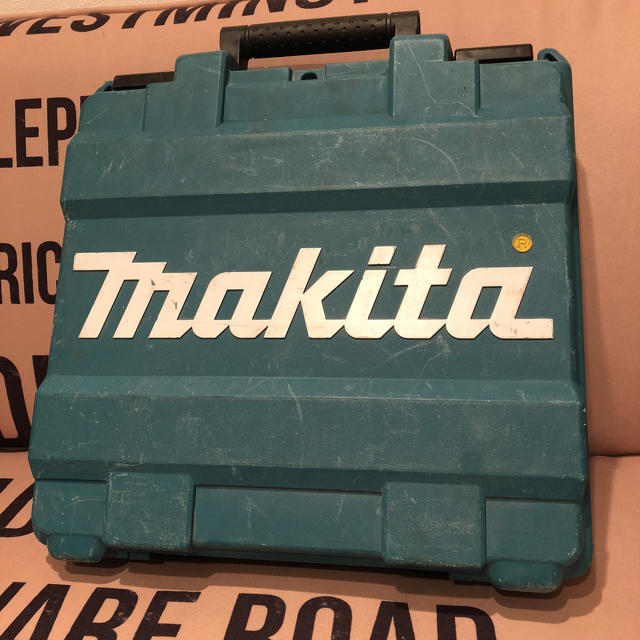 Makita(マキタ)のmakita 充電式レシプロソー10.8V スポーツ/アウトドアの自転車(工具/メンテナンス)の商品写真