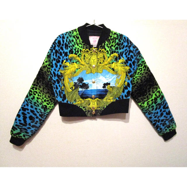 VERSACE(ヴェルサーチ)のVERSACE×H&M★BOMBER JACKET レディースのジャケット/アウター(ブルゾン)の商品写真