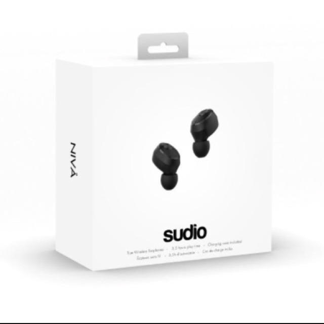 Apple(アップル)のNIVA sudio ワイヤレスイヤホン 価格交渉受け付けます スマホ/家電/カメラのスマホアクセサリー(ストラップ/イヤホンジャック)の商品写真