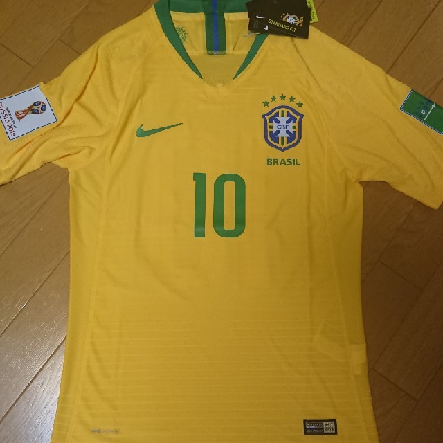 NIKE(ナイキ)のブラジル代表  ユニフォーム・ネイマール スポーツ/アウトドアのサッカー/フットサル(ウェア)の商品写真