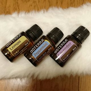 vavi様専用【新品未開封】ドテラエッセンシャルオイル3本セット15ml(エッセンシャルオイル（精油）)