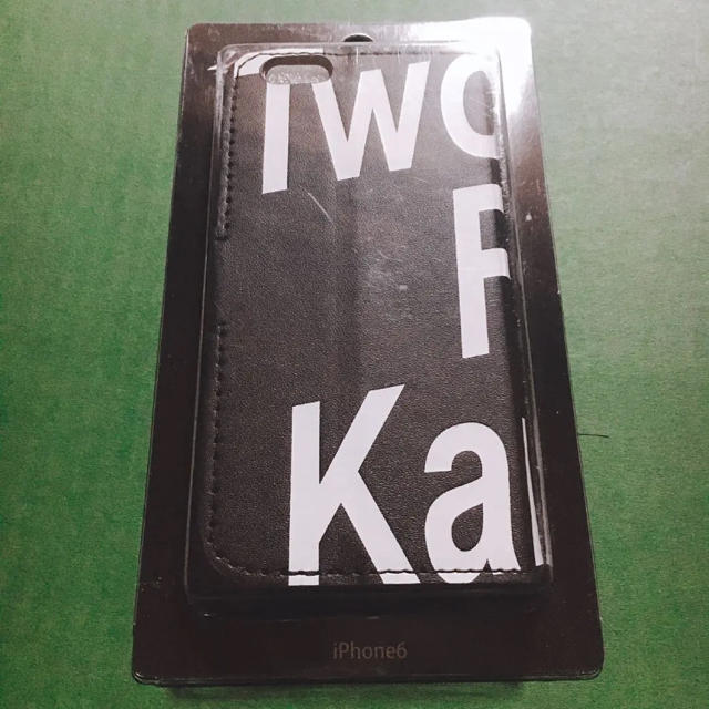 24karats(トゥエンティーフォーカラッツ)の24karats 手帳 スマホケース iPhone6  エンタメ/ホビーのタレントグッズ(ミュージシャン)の商品写真
