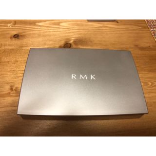 アールエムケー(RMK)のRMK エアリーパウダーファンデーション 102(ファンデーション)