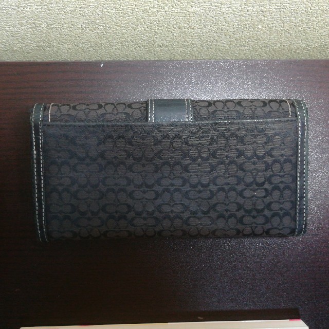 COACH(コーチ)のCOACH　シグネチャー　黒い長財布 メンズのファッション小物(長財布)の商品写真